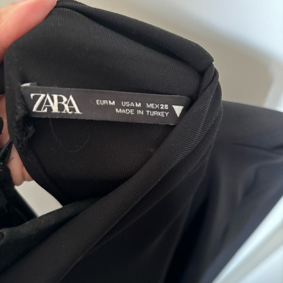 Zara Gathered Short Dress - Picture 6 of 7